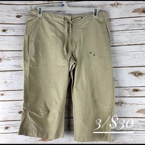 Columbia Womens medium Tan Nylon Capri Pants Short